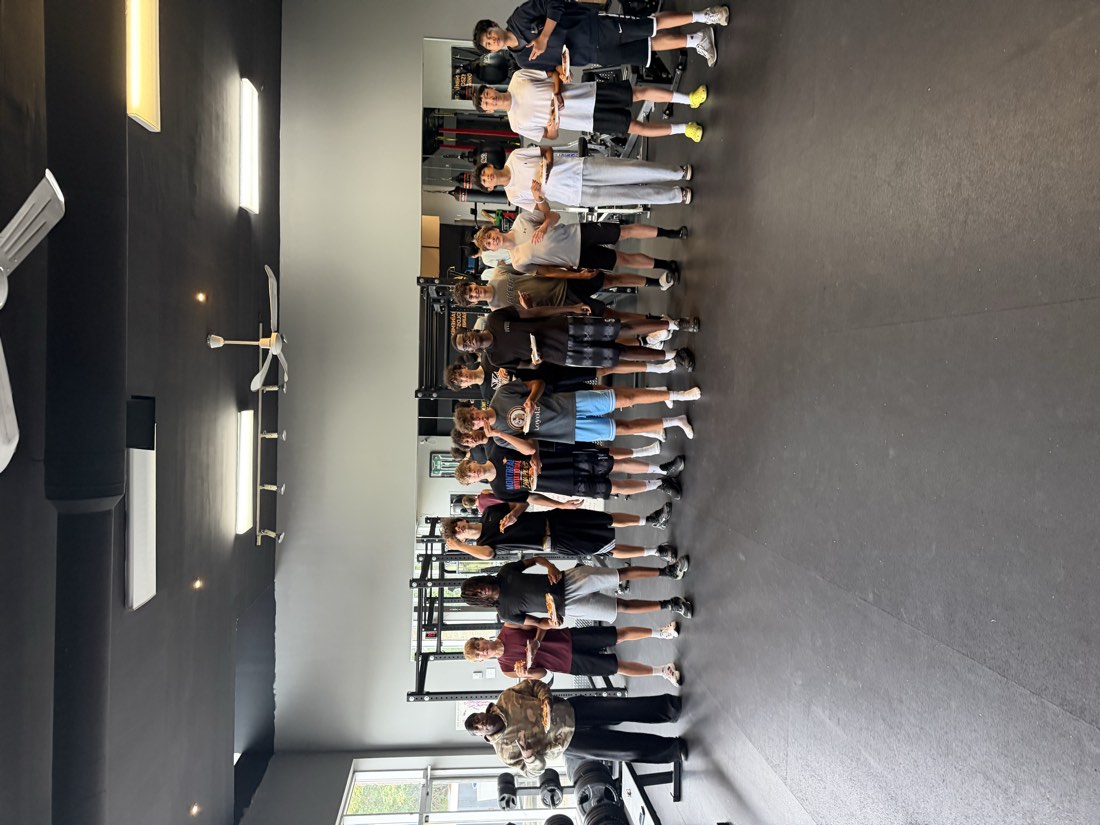 The full summer training program group at Goldszn Training